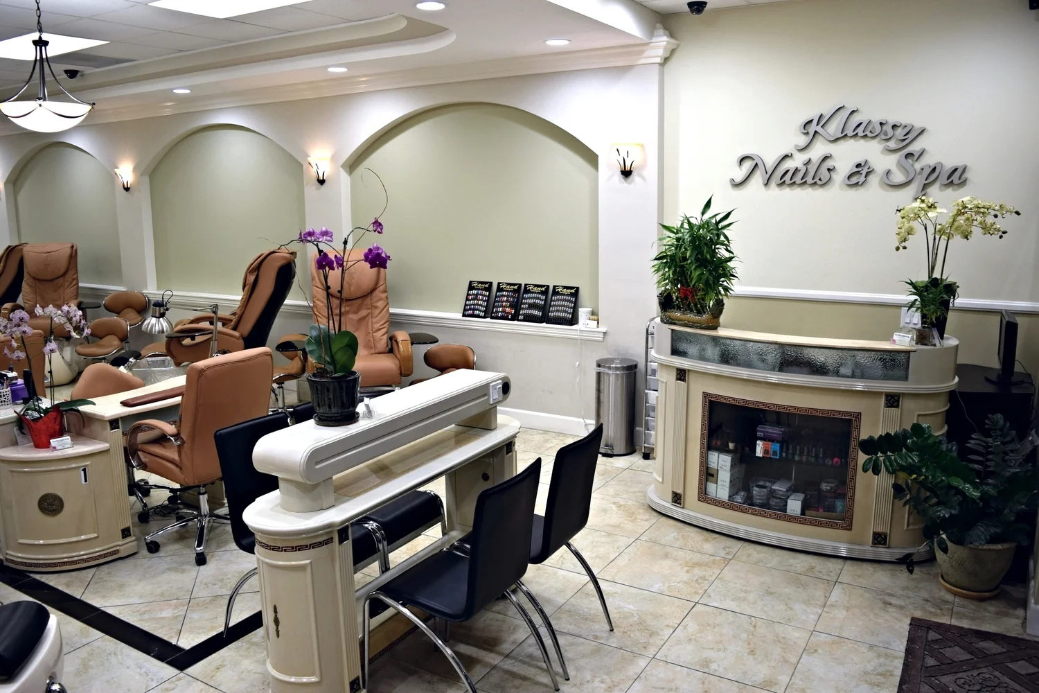 Klassy Nails & Spa — Nail Salons