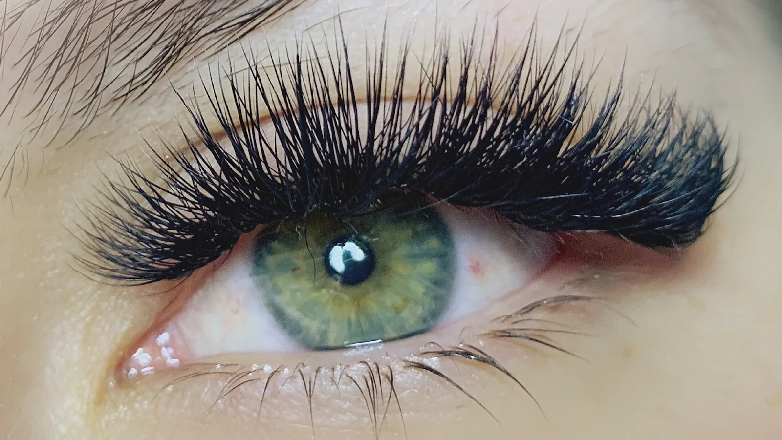 Precision Artistry OC — Beauty & Cosmetics