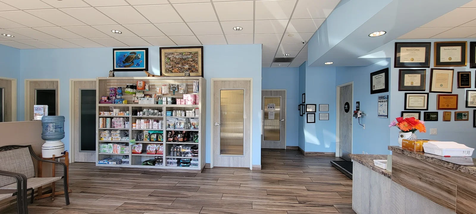 Serrano Animal & Bird Hospital — Pet Supplies & More in Lake Forest, CA